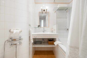 Pronájem velice hezkého bytu 2+kk o celkové výměre 56 m² + b