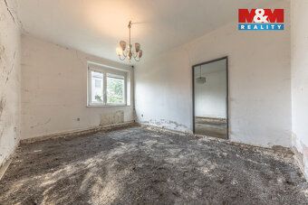 Sale of detached family house in quiet part of Prague 9 Hostavice