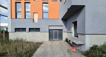 Rental of two-story hall 2785 m², PaskovWe offer for rent fully renovated, two-story hall with…
