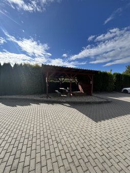 We offer for long-term subletting a bright apartment 3+1 with parking space in a desirable…