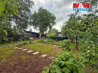 Nabízíme k prodeji zahradu o celkové ploše 613 m², která se 