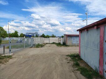 Prodej udržované garáže č.30 (16,5 m²) v osobním vlastnictví