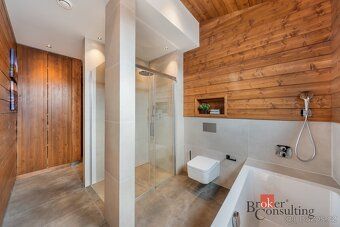 Prodej, komerční/ubytování, 223 m2, Nový Svět 701, 51246 Har