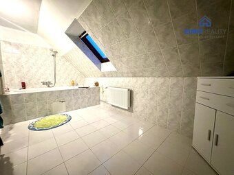 We offer for sale a family house in the part of town Bezděkov, municipality Toužim, district Karlovy Vary.