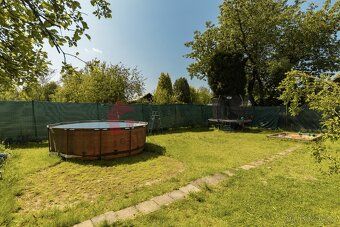 We offer for sale a wooden cottage with a built-up area of 19 m² in Frýdek - Místek
