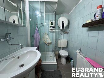 Ref. No. 05985 We offer for sale a family house in Velký Šenov,