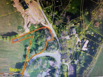 I sell a building plot in the quiet village of Šléglov (Jeseníky). District Šumperk. 2539 m², price 1500 CZK/m².