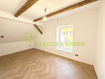 Looking for housing that combines high-quality modern renovation