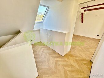 Looking for housing that combines high-quality modern renovation
