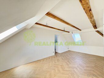 Looking for housing that combines high-quality modern renovation
