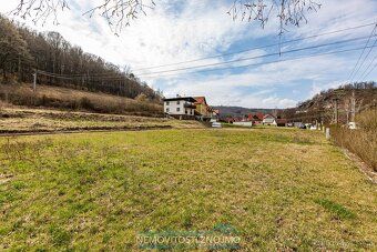 We offer for sale 3 building plots in an exceptional location
