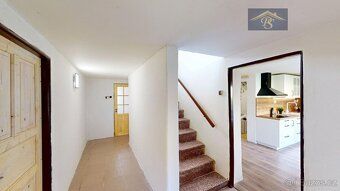 Family house offering peace, plenty of space and fully functional facilities for comfortable daily life.