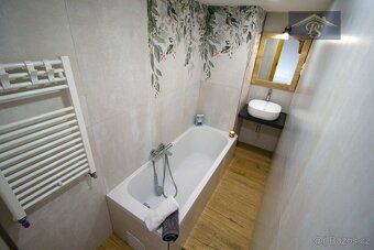 Family house offering peace, plenty of space and fully functional facilities for comfortable daily life.