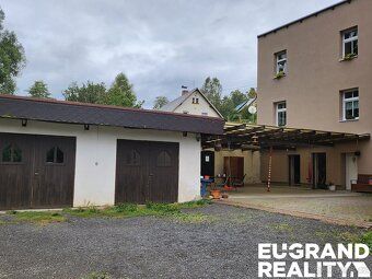 Ev.č. 05986 Nabízíme k pronájmu hezký, světlý a moderně zrek