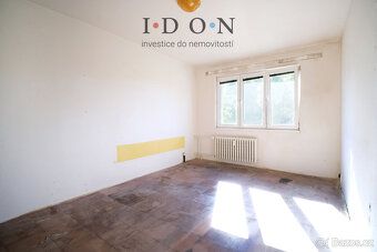 We offer for sale a cooperative apartment 2+1 with total area of 56 m²