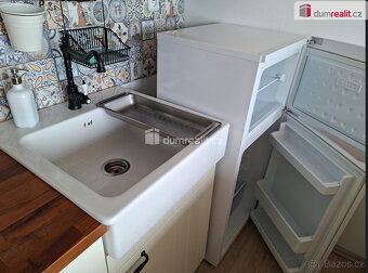 + poplatky +vratná jistota + provize RK, Nabízíme vám k pron