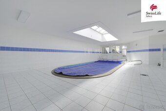 Byt 3+kk s balkony + parkovací stání + sklep + bazén a sauna