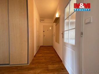 Pronájem bytu 2+1 o celkové ploše 64 m² s balkónem, situovan