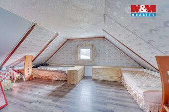 Na prodej rodinný dům v klidné části obce Oráčov. Tento cihl