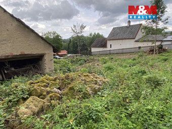 Na prodej zemědělská usedlost v původním stavu, ideální k ce
