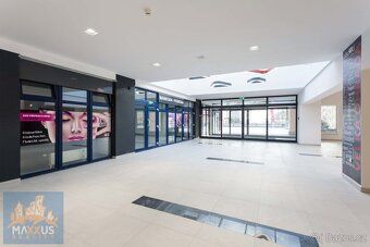 No agency fee! We offer for long-term rent corner...