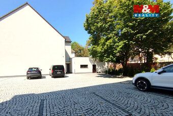 We offer for rent a beautiful modern apartment 2+kk after reconstruction in the heart of Chomutov city.