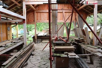 Dumrealit.cz will mediate the purchase of a family house with garden in quiet village…