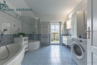 Looking for comfortable family housing in nature with excellent accessibility of sports…