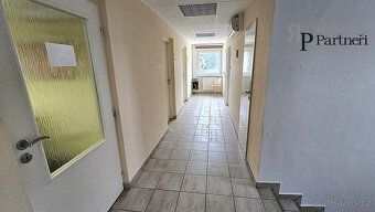 We offer for rent representative office space of layout 5+1 and area approx.