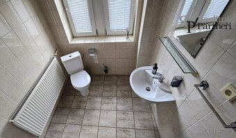 We offer for rent representative office space of layout 5+1 and area approx.