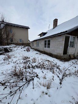 We offer for sale a family house in the village of Libina, just minutes away from Šumperk.