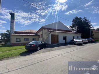 We offer for rent a set of non-residential premises consisting of storage spaces, offices…
