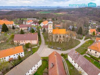 Sale of an extensive agricultural property with potential - Jestřebí