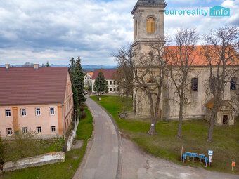 Sale of an extensive agricultural property with potential - Jestřebí