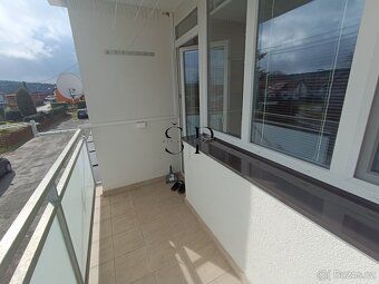 We offer for rent a very bright and cozy apartment of 4+1 room layout and floor area of 64 m²…
