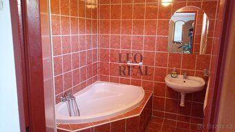 Nabízíme k prodeji bezbarierový rodinný dům 3+1 se zahradou 
