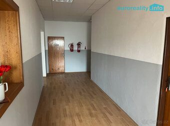 Pronájem kancelářských prostor o rozloze 64 m2, Mariánské Lá