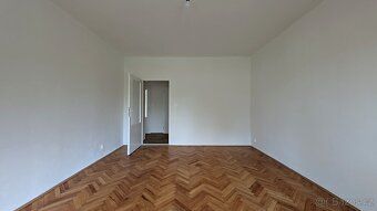 Městská část Praha 10 vyhlašuje veřejnou soutěž o nájem obec