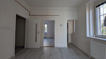 Městská část Praha 10 vyhlašuje veřejnou soutěž o nájem obec