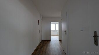 Městská část Praha 10 vyhlašuje veřejnou soutěž o nájem obec