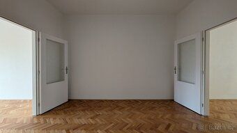 Městská část Praha 10 vyhlašuje veřejnou soutěž o nájem obec