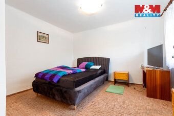 We offer for sale a spacious family house on Strálecká street in Bruntál