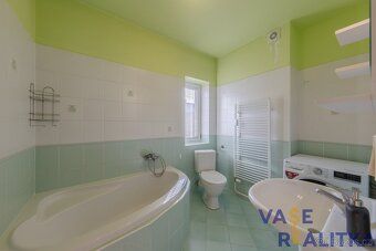 I am exclusively offering for sale an exceptionally spacious duplex apartment of 5+kk layout…