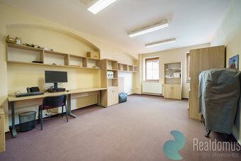 REALDOMUS exclusively represents the owner for sale of commercial premises in Libníč near České Budějovice