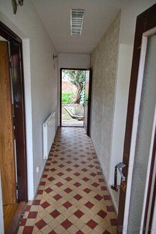 Completely renovated family house 2+1, built-up area including courtyard 206 sqm, living space approx.