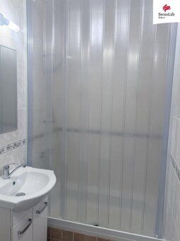 Pronájem světlého bytu 2+1 po rekonstrukci, ul. Úpská, Trutn