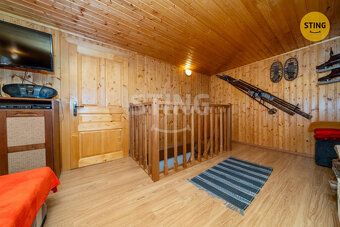 On behalf of the owner we offer for sale a picturesque cottage in