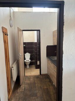 Pronajmu sklad/dílnu 600m2 + venkovní zpevněné plochy ca 600