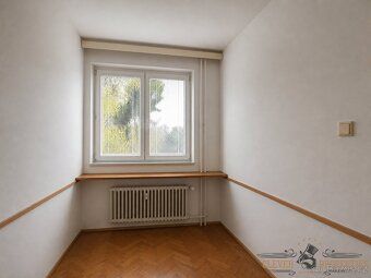 Ev.č. 00810-1 Nabízíme k pronájmu byt 3+1 o výměře 65 m² v o