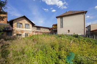 Exclusive Realdomus listing for sale of unique historical property, apartment house built in 1890.
